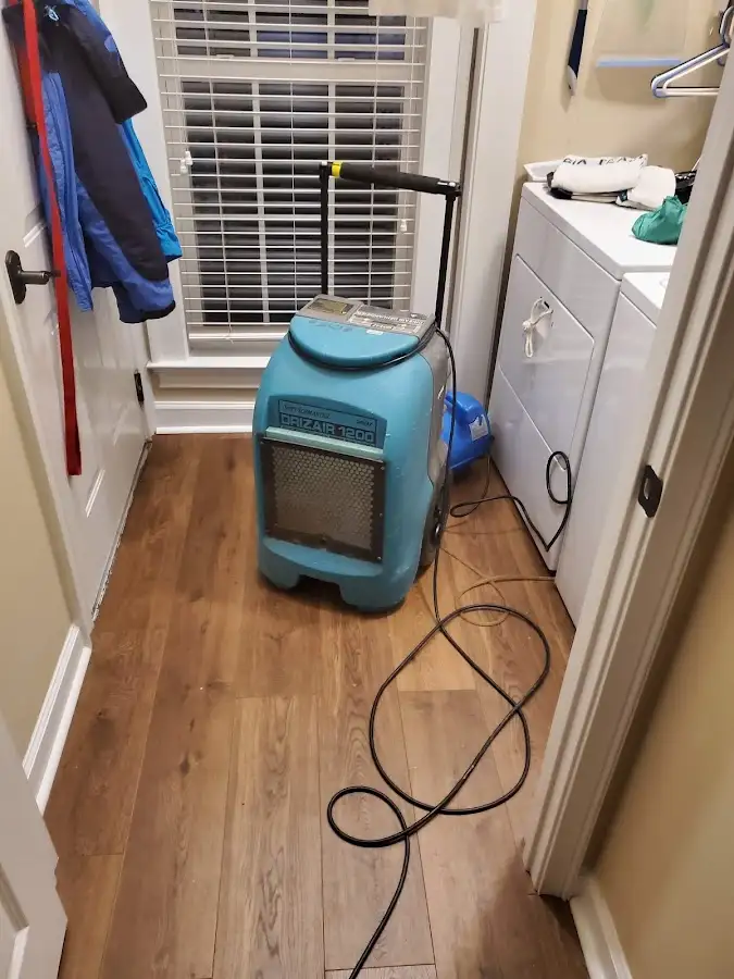 Commercial dehumidifier deployed for Flood Damage Cleanup in Sandwich